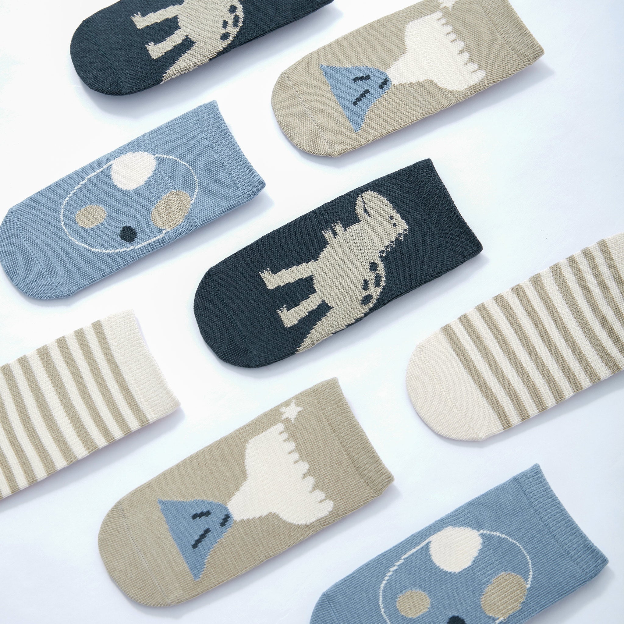 New- Dinosaur- Organic- 4 Pairs of Stay-On Baby & Toddler Non-Slip Socks - Snag N' Style