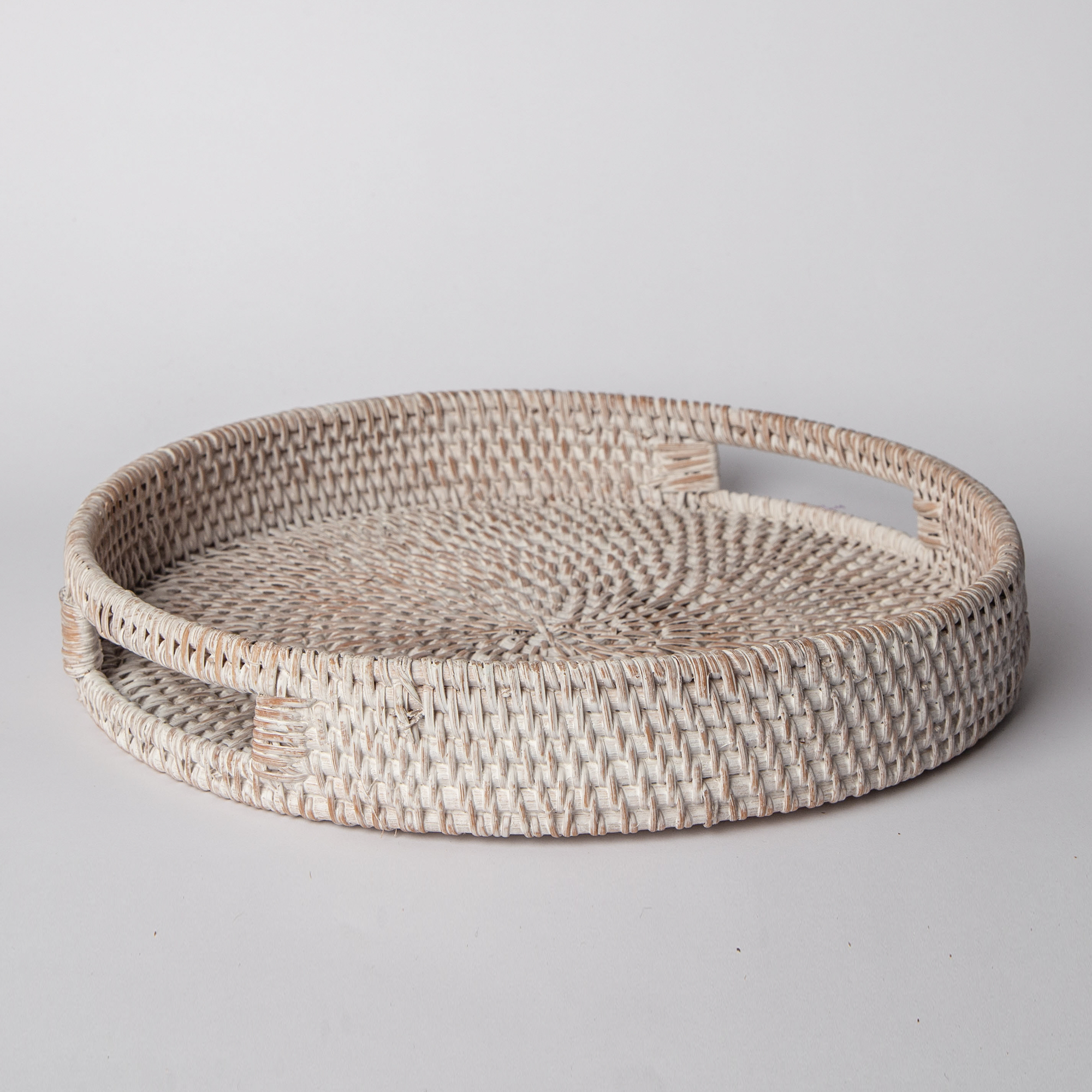 404 Round Rattan Tray — Decorative White Woven Tray for Coffee Table & Home - Snag N' Style