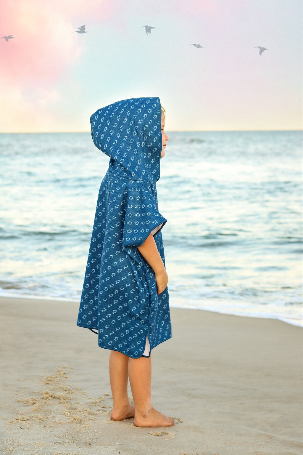 Microfiber blue fish waffle wearable towel - Snag N' Style